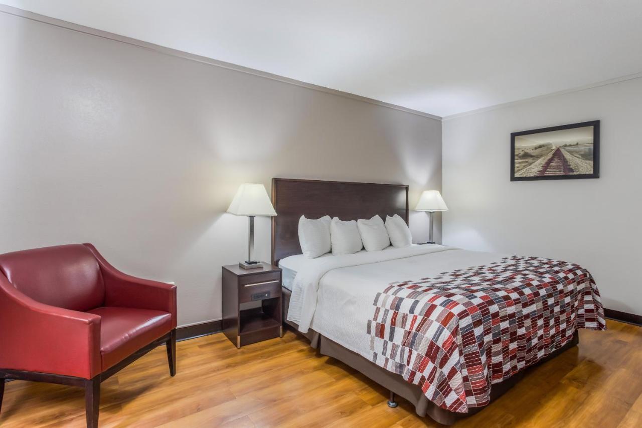 Red Roof Inn Меридиан Экстерьер фото