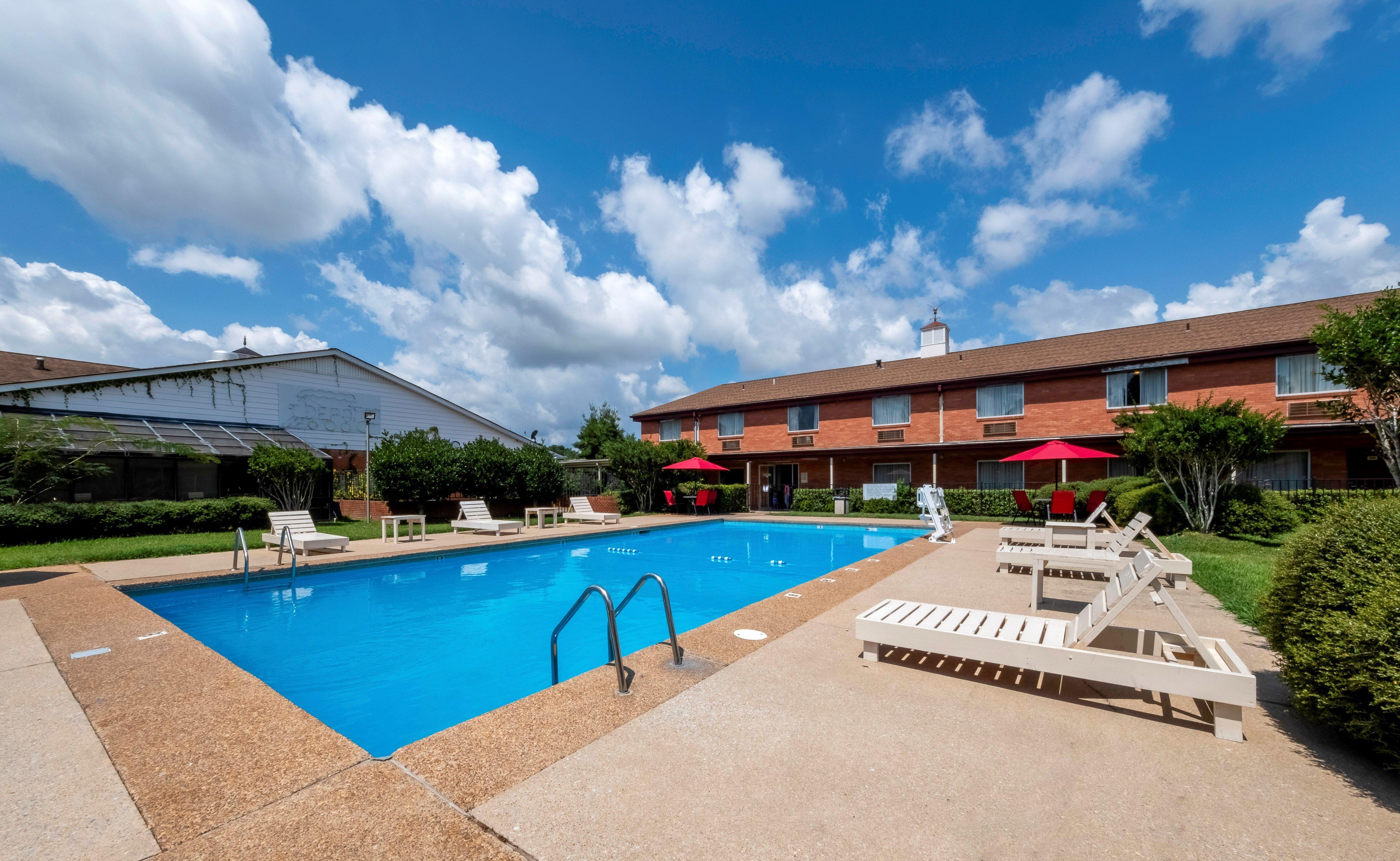 Red Roof Inn Меридиан Экстерьер фото
