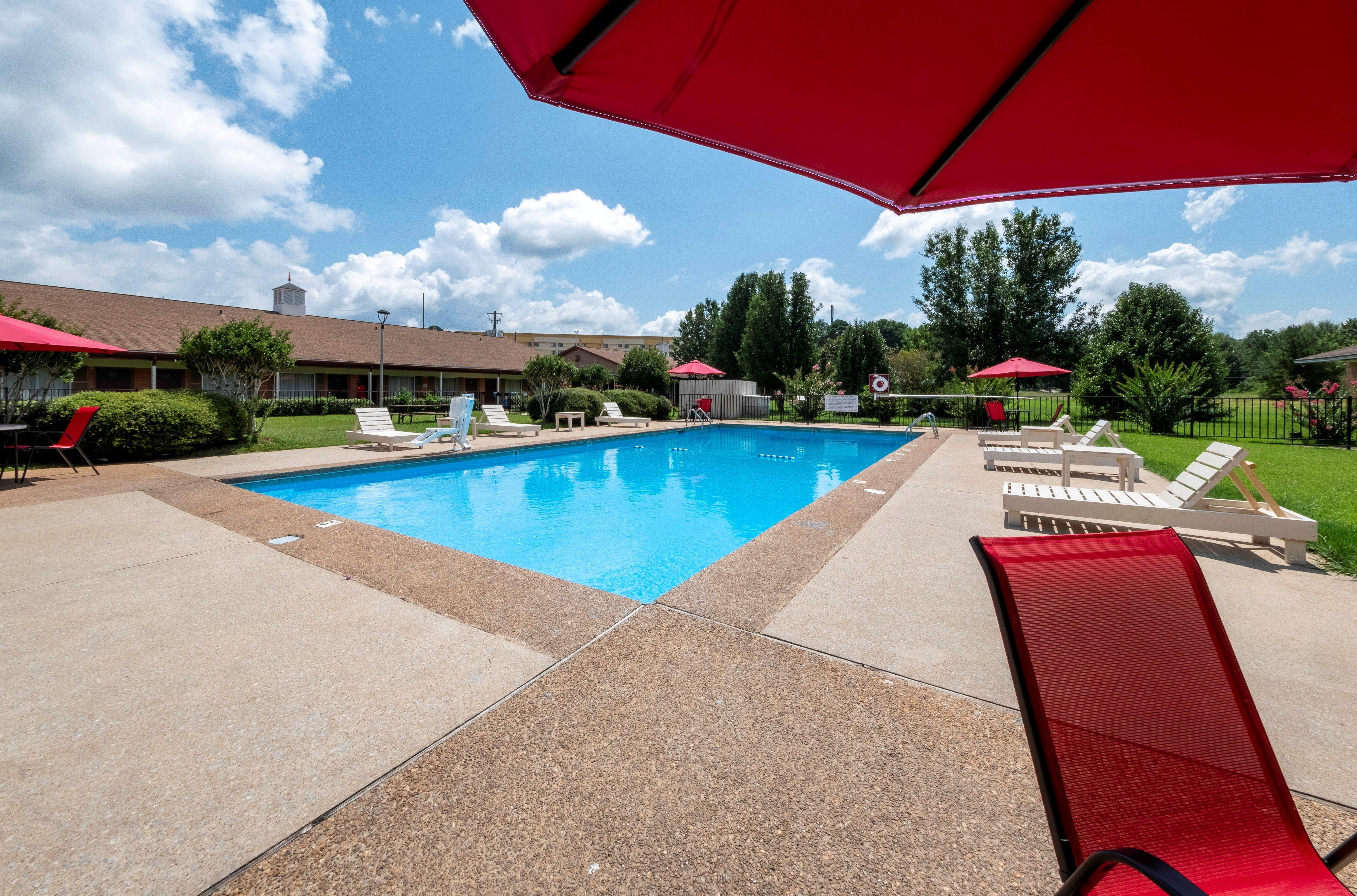 Red Roof Inn Меридиан Экстерьер фото